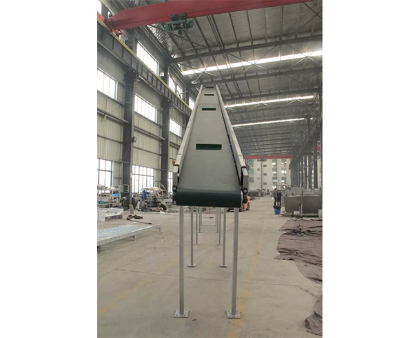 爬坡皮帶機(jī)